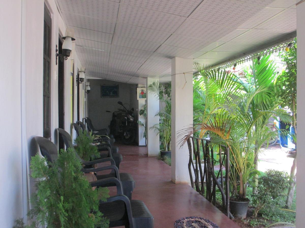 Uppuveli Beach House Trincomalee Eksteriør billede