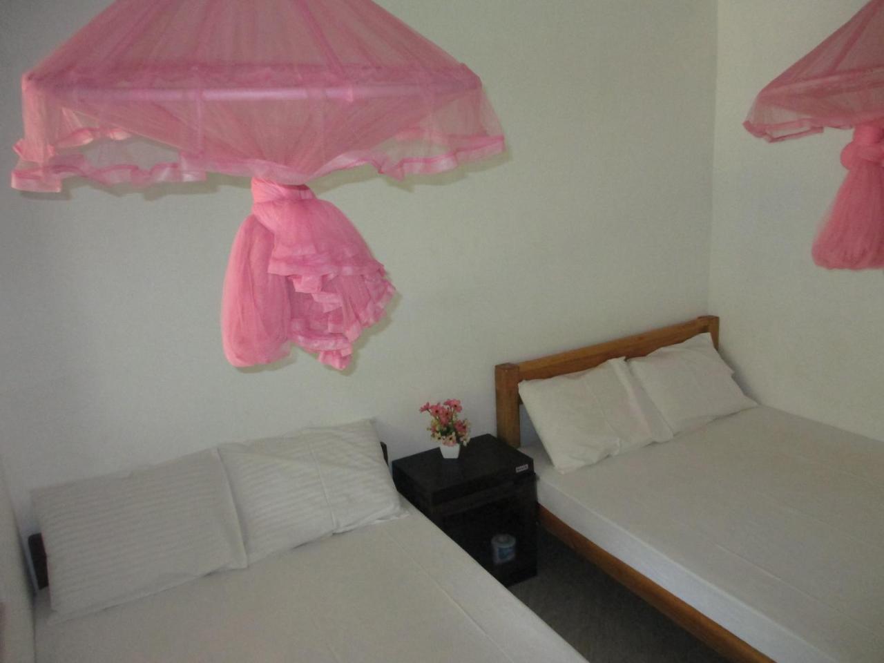 Uppuveli Beach House Trincomalee Eksteriør billede